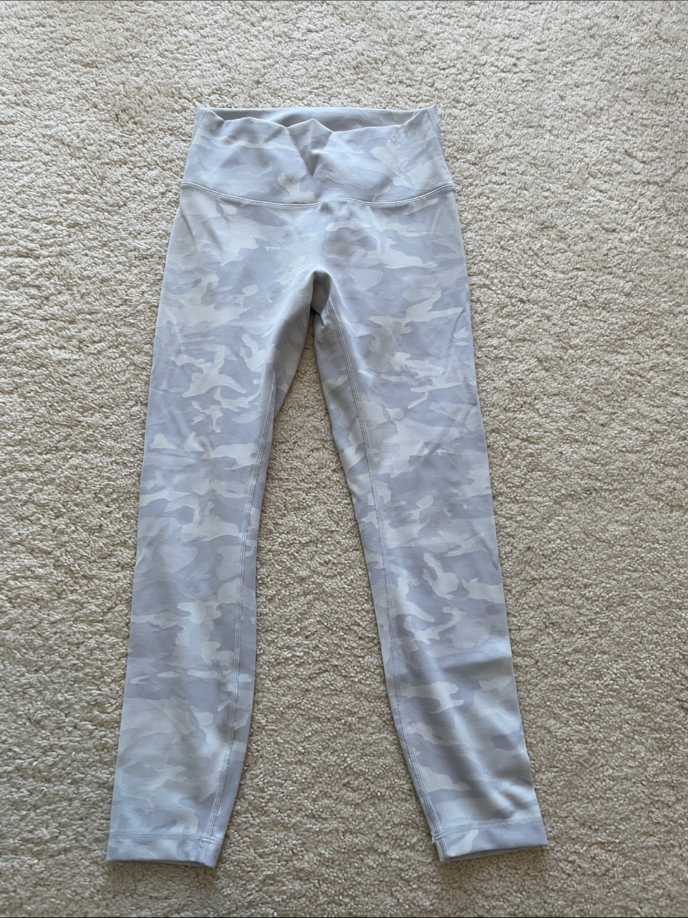 lululemon athletica Women's Light Gray Camo Leggings
